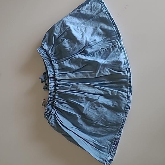 Blue skirt - Picture 2 of 2